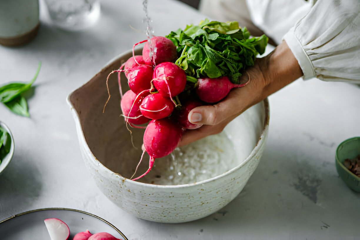 Top 10 Ways to Use Radish Greens in Your Cooking